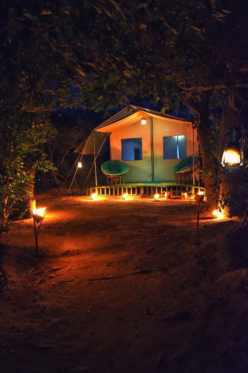 Wilderness Camping Hotell Yala Exteriör bild